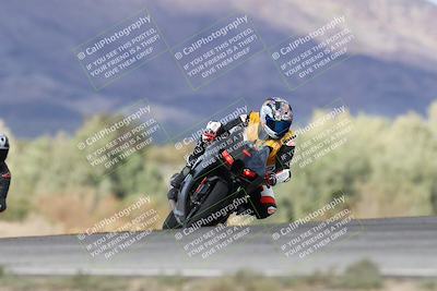 media/Nov-16-2025-Race Pace (Sun) [[8c5fa54630]]/Non Verified Riders (1st 20 Minutes)/7-Turn 9 Entry (210pm)/